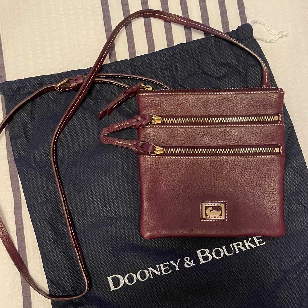 Dooney & Bourke Crossbody Bag